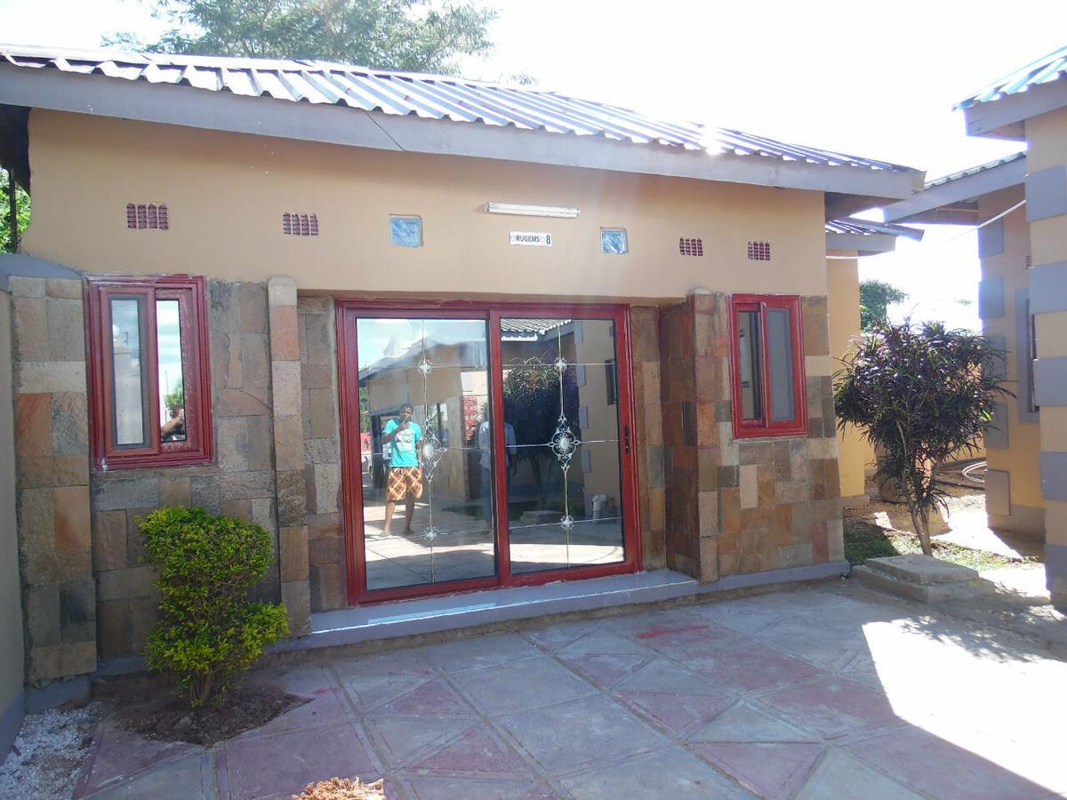 Rugems Executive Lodge Lusaka Exterior photo