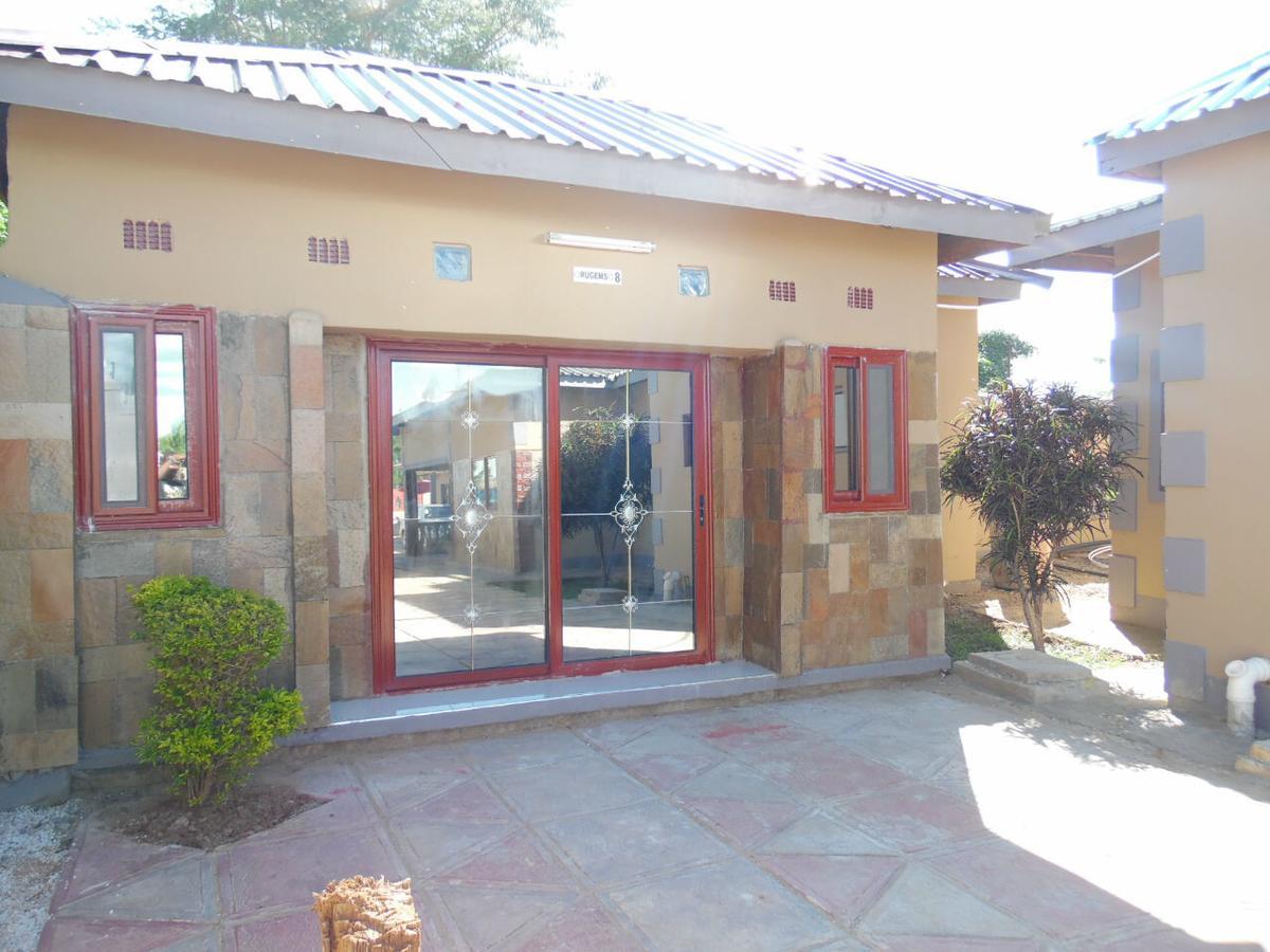 Rugems Executive Lodge Lusaka Exterior photo
